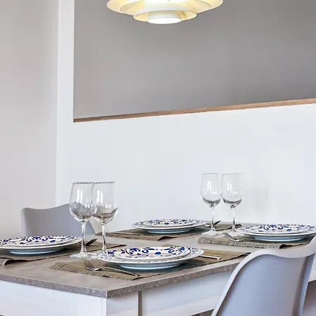 Apartamento Vista Al Mar, Elegancia , Serenidad Y Wifi 463 Mbps